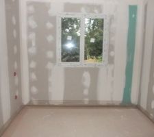 Chambre 1- vue de l'int&eacute;rieur