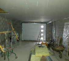 Placo du plafond du garage terminé