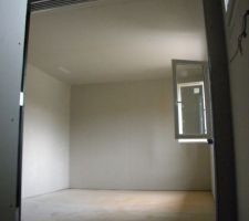 Ouverture à double galandage dans chambre etage