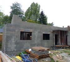 Photo de l'&eacute;l&eacute;vation des murs d'&eacute;tage n&deg;7