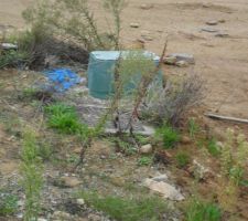 Le boîte à eau des voisins, ils auraient peut-être pu la remettre à hauteur en même temps non?