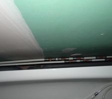 L\'espace entre la baignoire et le mur