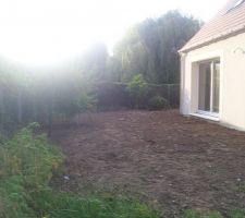 Terrain aplani c&ocirc;t&eacute; Sud