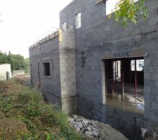 Photo de l'&eacute;l&eacute;vation des murs d'&eacute;tage n&deg;37