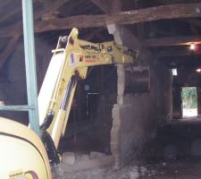 Démolition mur parpaing