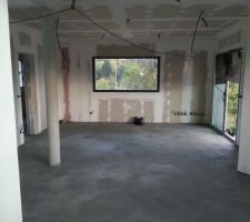 Chauffage au sol posé et chape coulée au rdc