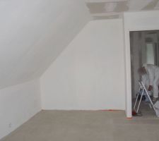 Pon&ccedil;age puis peinture