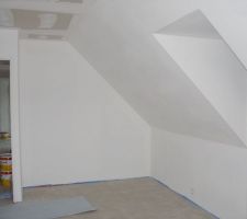 Pon&ccedil;age puis peinture