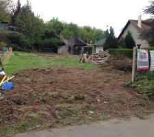Terrain apr&egrave;s pr&eacute;paration (vue de l'avant)