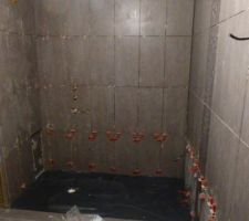 Carrelage, PRESQUE LA FIN!!!!!! Pas trop tôt!!!!!