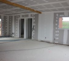 Vue de la cuisine sur le salon/SàM/Bureau/Chambre d'ami