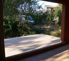 Seuil ma&ccedil;onn&eacute; sur terrasse