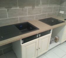 Pr&eacute;paration du plan de travail de la cuisine