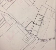 Parcelle ou il y a la fl&egrave;che et pr&eacute;cis&eacute; 1AU