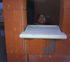 Seuils et appuis de fen&ecirc;tres pos&eacute;s :)