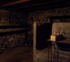 La cave à l origine avec son sol en terre battue