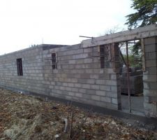 Fa&ccedil;ade arri&egrave;re cot&eacute; garage