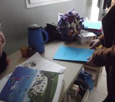 Nelly super secrétaire de teco