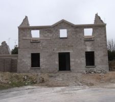 C'est tout de même mieux avec la fenêtre centrée!!!!