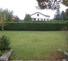 Vue est
A haie est chez nous