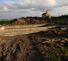 Vide sanitaire mont&eacute; avec planelle