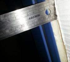 Déport de la porte de 15mm à l'interieur de l'habitat.