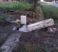 Démolition pile portail pour installation des branchements