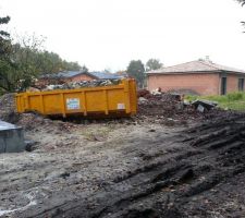 Tentative d\'enlèvement de benne n°2