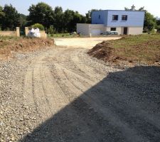 Allée voiture... Empierrement