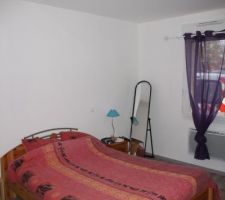 La chambre.