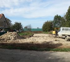 Les pierres seront utilisées pour le chemin d?accès pour le chantier