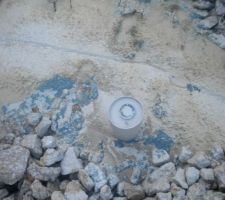 Micropieux terminés... recouverts par la boue de forage