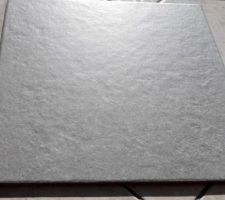 Carrelage pour toutes les pi&egrave;ces de la maison, 45X45 gris b&eacute;ton et aspect pierre nous sommes encore ind&eacute;cis sur le rendu d'aspect...