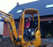 Eloïse et son papa s'éclatent