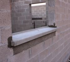 Appui de fen&ecirc;tre b&eacute;ton