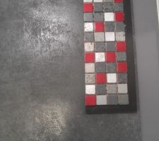Carrelage sol ( meme qu'au RDC mais en noir, et 45/45)  mosaique dche