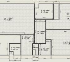 Plan avec parquet dans le sens de la lumière (salon, chambres et dressing), mais couloirs dans le sens de la longueur.