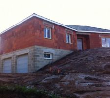 Façade avant remblayée