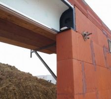 Le voisin  commence ses travaux