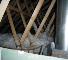 Isolation des combles par laine souffl&eacute;e