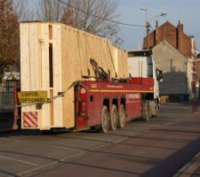 Premier camion de livraison de l'ossature