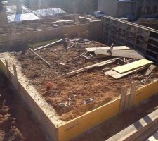 Pose des longrine afin de couler.