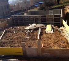 Pose des longrine afin de couler.