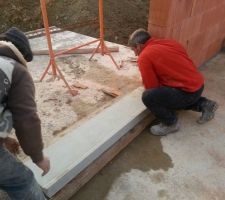 Pose des differents seuil de portes, fenetres, et autres ouvertures....