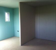 Vu sur la salle de bain des parents et le dressing