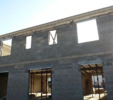 Elevation des murs de l'&eacute;tage