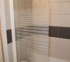 Pare-baignoire