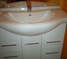 Meubles des toilettes du haut