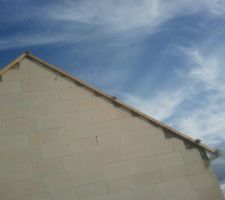 Exemple de ce qu il ne faut pas faire en beton cellulaire: ce n'est heureusement pas ma construction