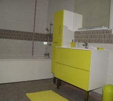 Salle de bains étage, pour petits enfants et amis!!!